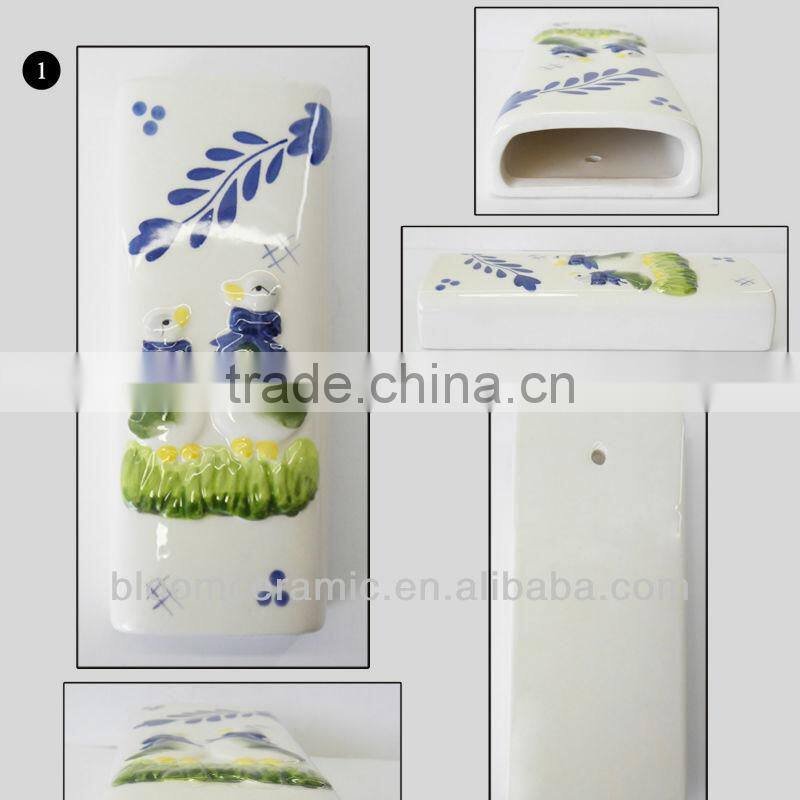 Humidifier with metal "S" hook