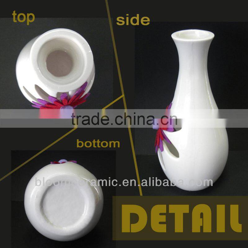 Porcelain decoration x'mas vase
