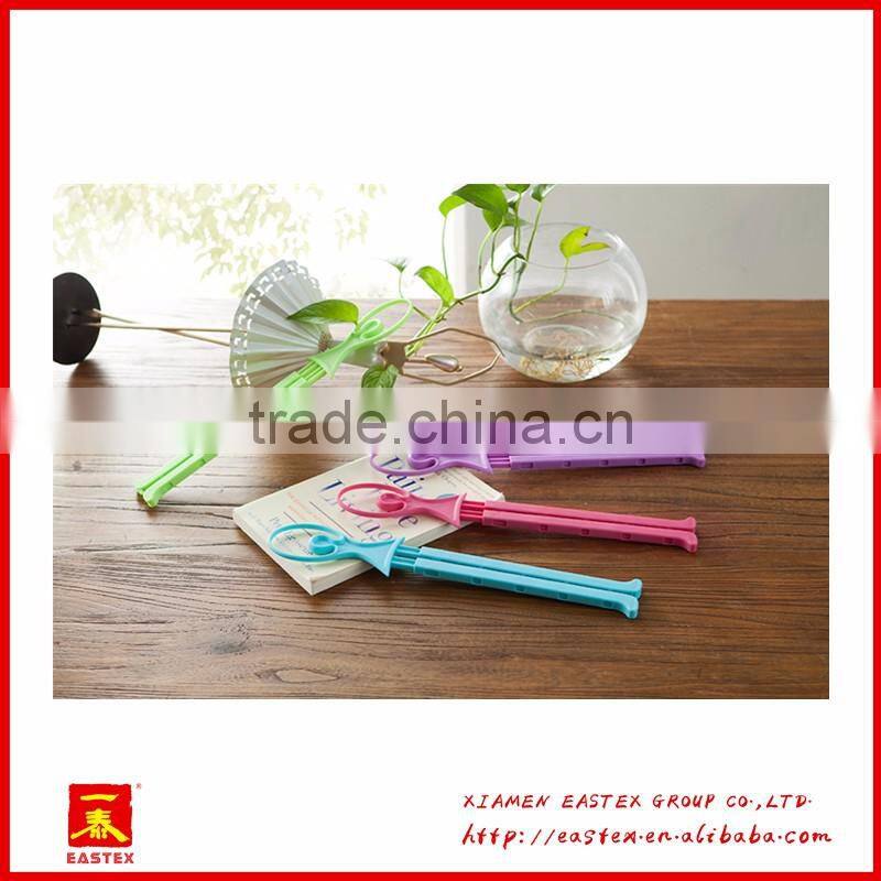 Women's Boot Tree Plastic Shoe Tree With Dancing Design