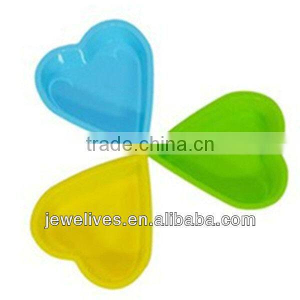 Funny heart shape Custom-made design Simple Silicone cake mould