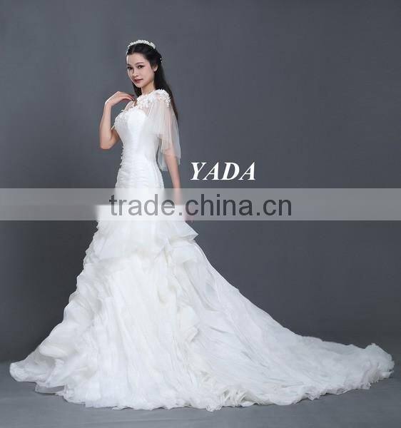 Latest style lace and beaded embroidery plus size wedding dress