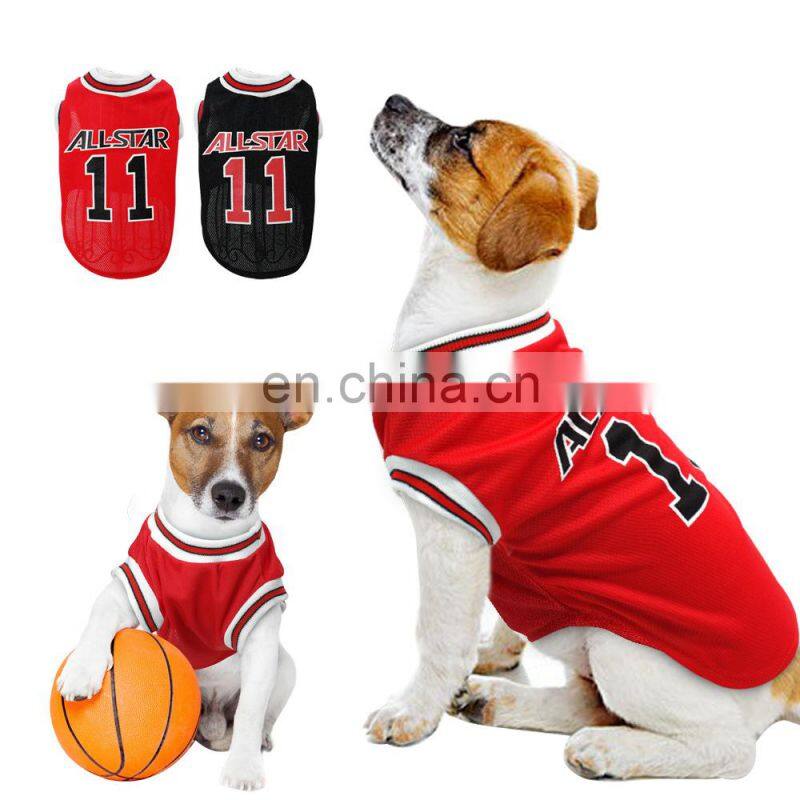 2021 Amazon Hot Selling Cheap Price Dog Clothes for Winter Outfits