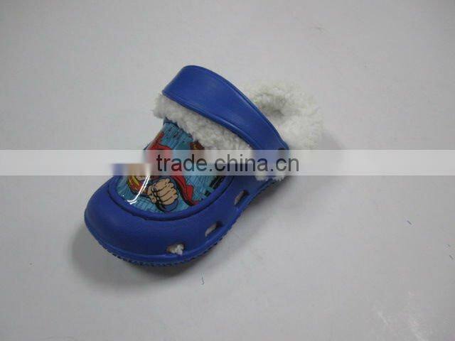 man plush clog