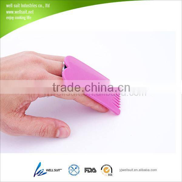 high quality hot design plastic finger protecter
