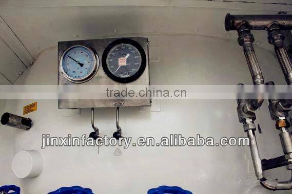Cryogenic liquid CO2 storage tank