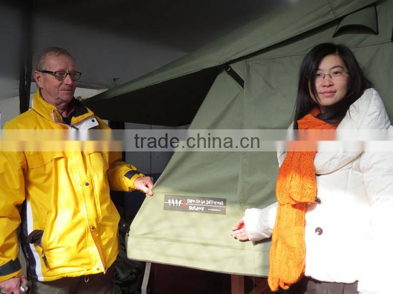 Universal type car roof tent