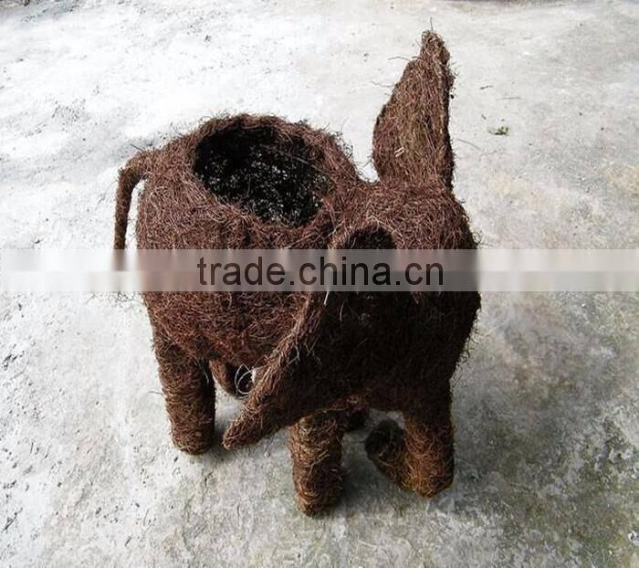 Decrative handmade plant fiber animal shape garden planter