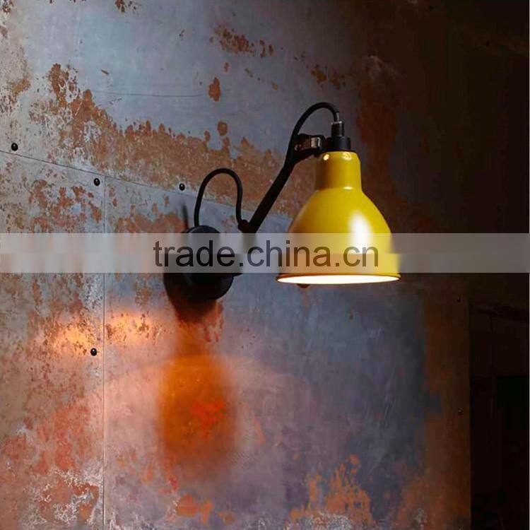CE RoSH decorate reding wall lamp mouted for hotel with adjustable wall lamp