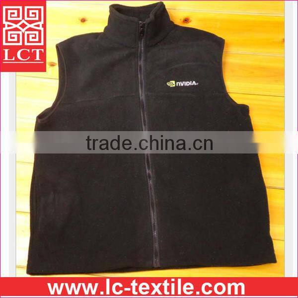 China clothing factory direct wholesale personalized womens sleeveless 280gsm work fleece vest with Zip-close pockets(LCTU0056)