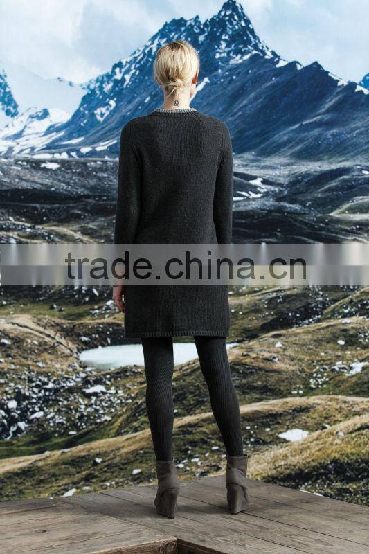 2014 new fashion sweater cashmere round neck with buttons and pocket