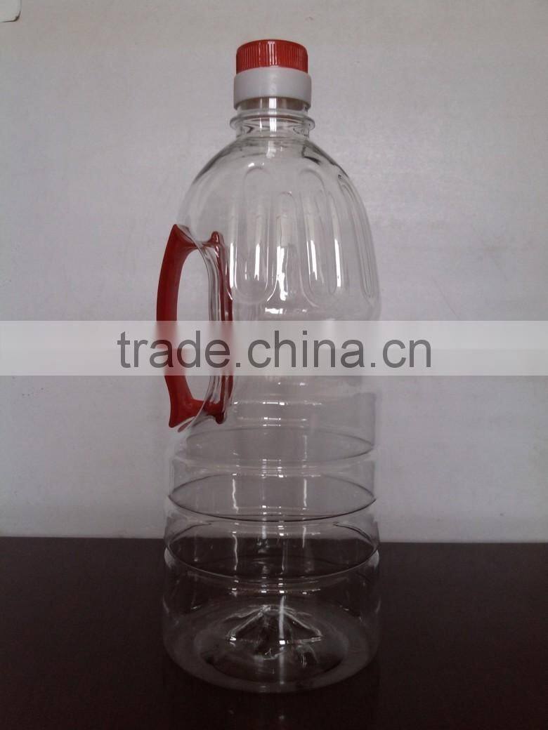 Crude bulk type processing and cooking use cooking oil bottle for plastic with handle 1.8L