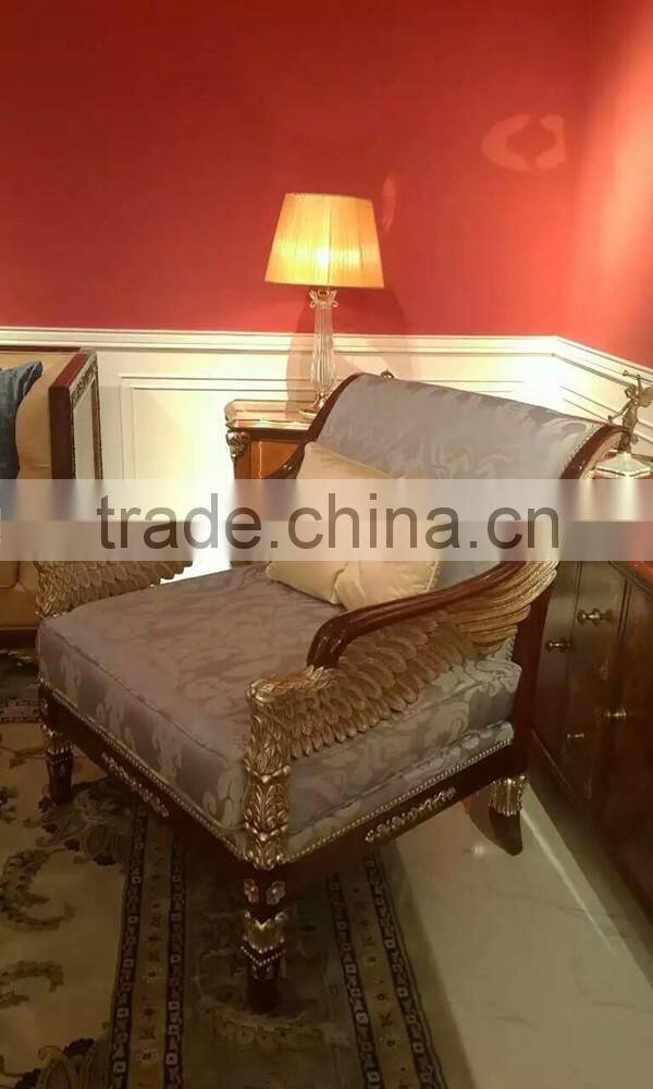 Vintage Style Villa Single Sofa Carved Wooden Living Room Arm Chair Imperial Gold Painted One Seat Sofa Chair