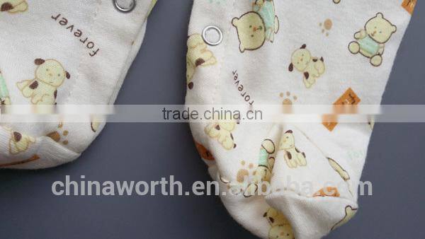 2015 hot sale baby boy long sleeve romper with feet