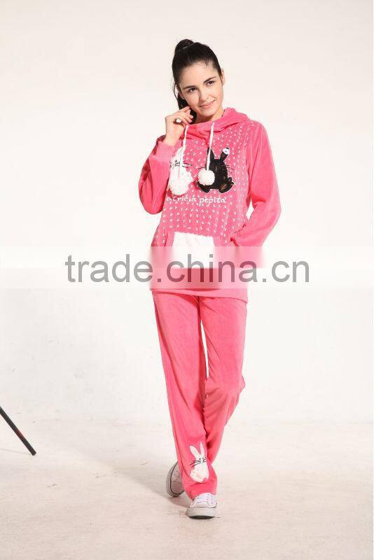 2016 cute brand fashion soft sleepwear cheap velvet ladies pyjamas
