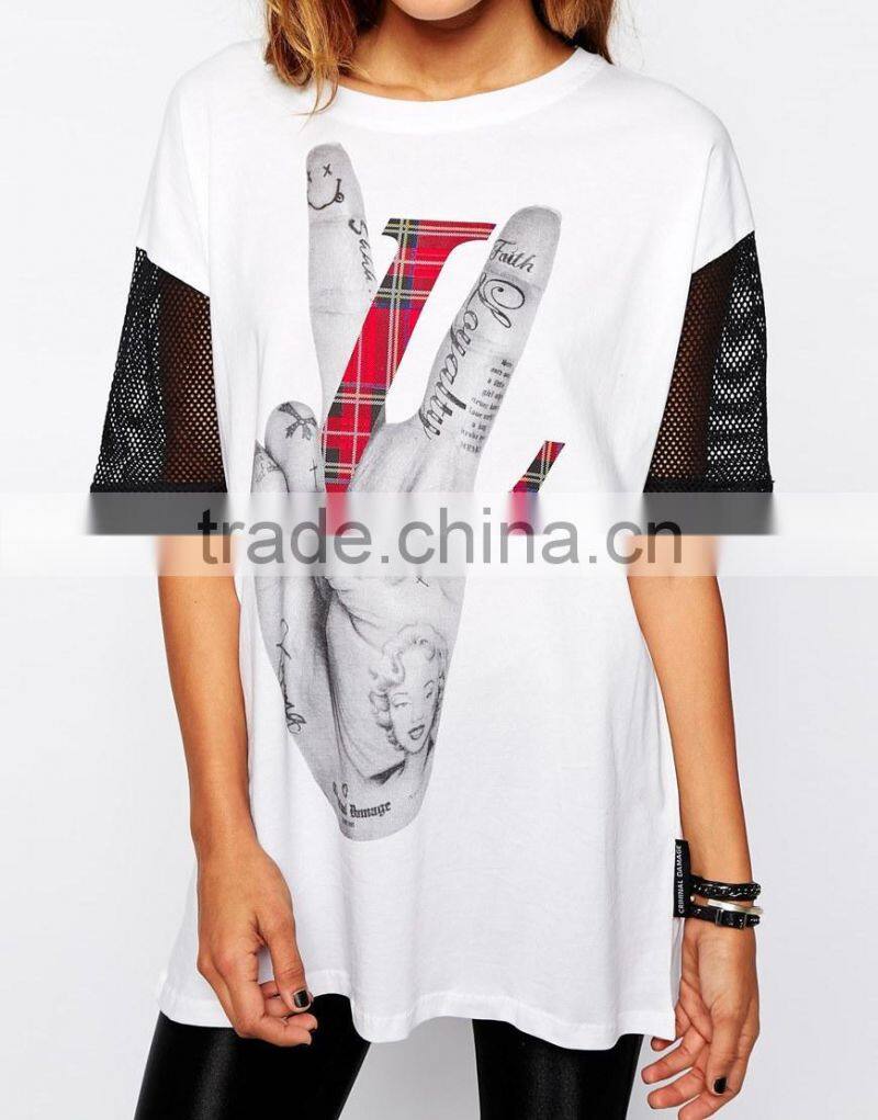 Criminal Damage Oversized T-Shirt With Love Victory Print