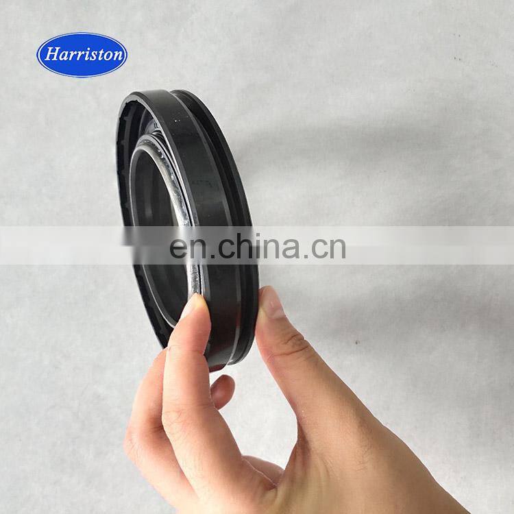 3C001-48250 rubber oil seal for Kubota M704 tractor
