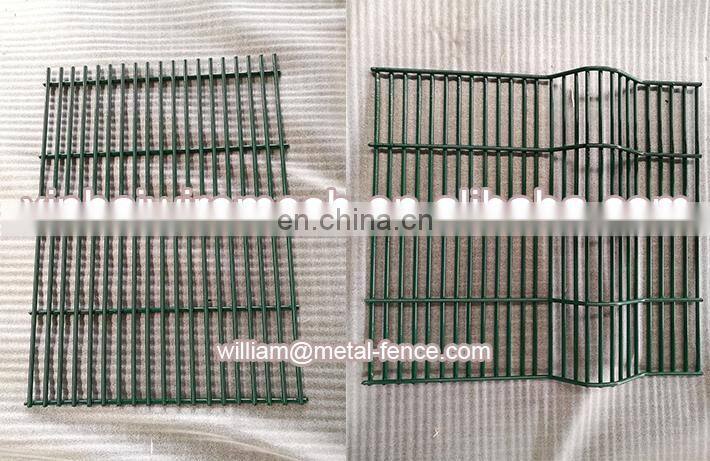 Low price  powder coated 358 Anti Climb Security Fence for airport / Prison fence safety fence