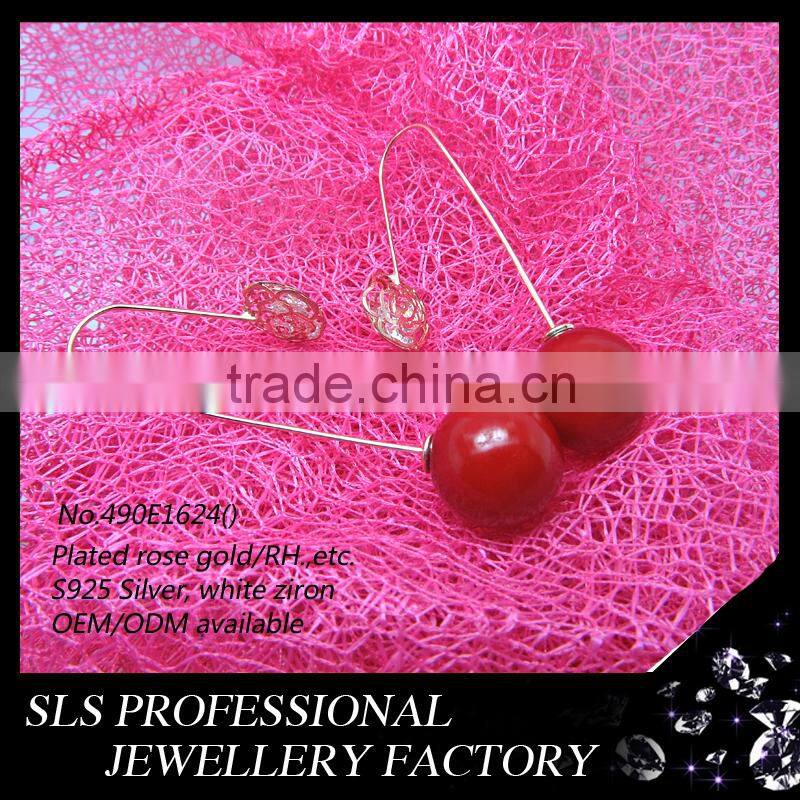 2015 Fashion winter latest design 925 sterling silver yellow gold plate red seed double sides pearl earrings for ladies