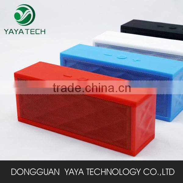 Wireless round mini bluetooth speakers and usb cable power bank with bluetooth speakers