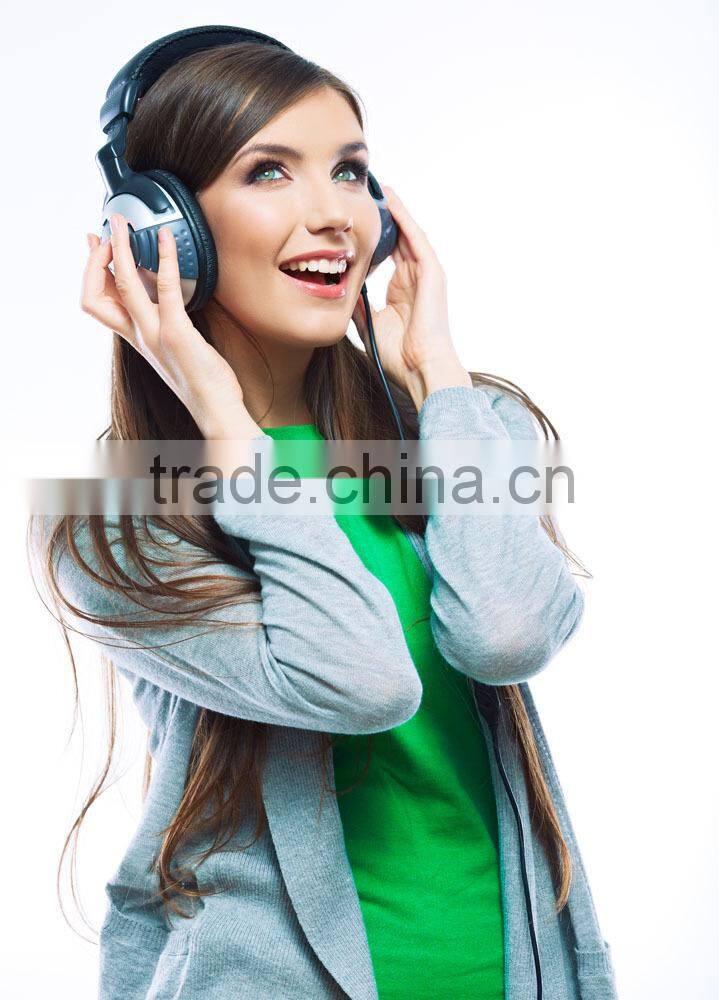 colour china headphone with 3.5mm jack