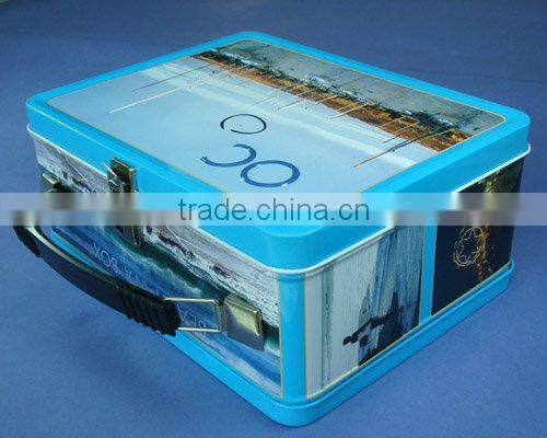 Tin lunch box with handle and lock