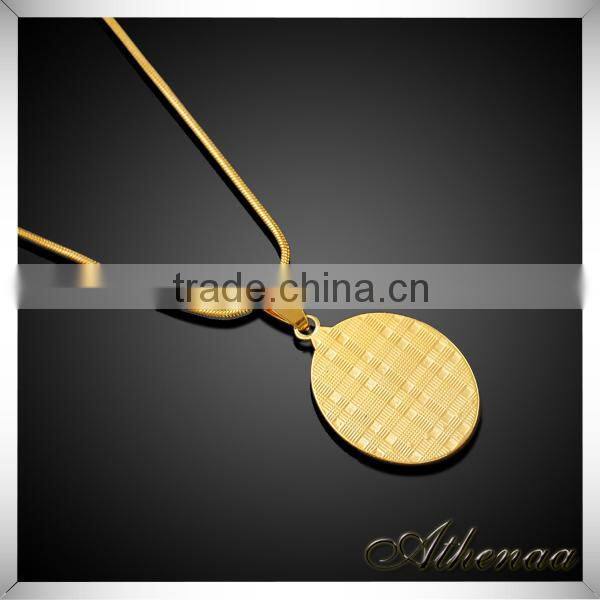 Gold Plated Polished Finish Jewelry Daily Wear Brass Round Pendant
