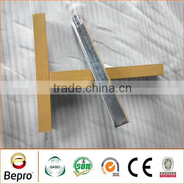 main runner 38*24mm; cross tee 26*24mm