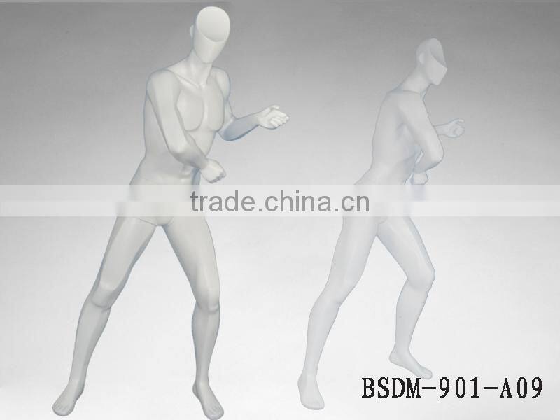 Men's fencing glossy mannequin for display