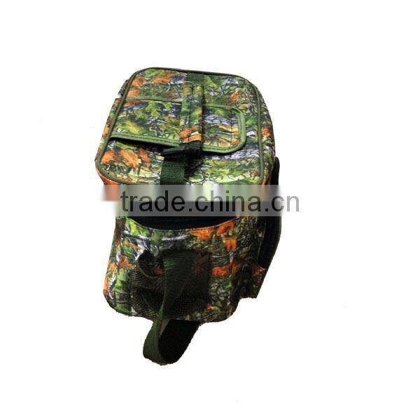 Portable cooler bag for bottle