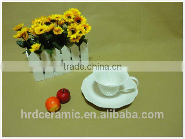 chinese new Products Cheap promotion ceramic cup and saucer