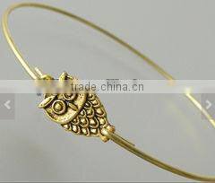 Wholesale hot sale owl bangle bracelet/anti-gold plated owl bangle/simple design of owl charm bracelet XP-CB-0577