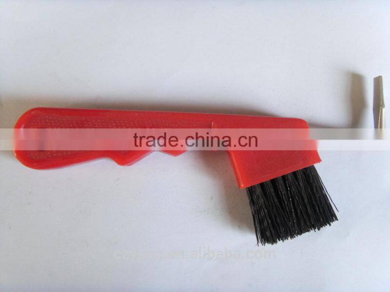 plastic horse hoof pick with brush for cleaning