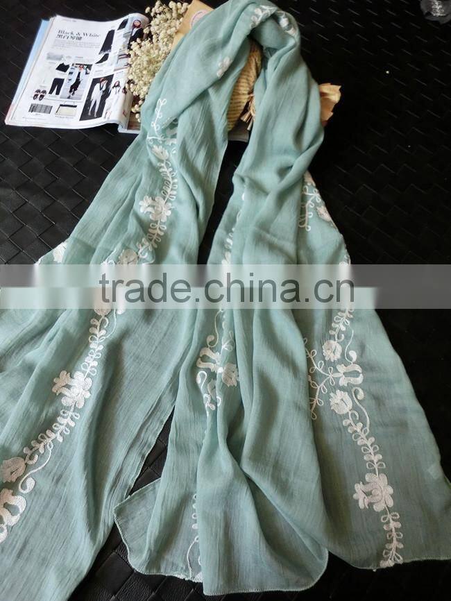 Newest Flower Embroidery Design Cotton Woman Fashion Vintage Scarf