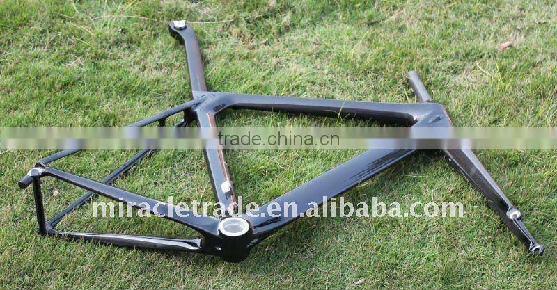 Carbon bicycle road frame inner carble routing road carbon frame
