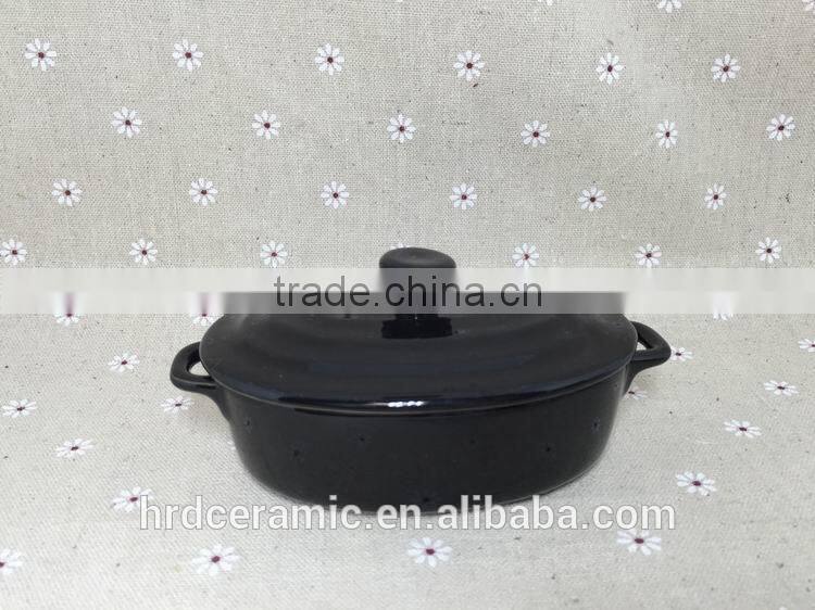 Stocked White ceramic sauce boat/ceramic gravy boat