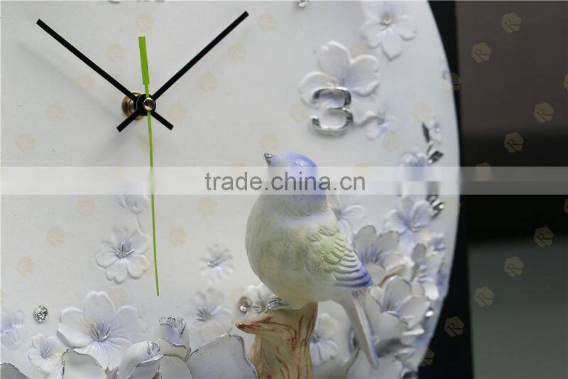 High quality Relief embossed delicate family decor mini clock/