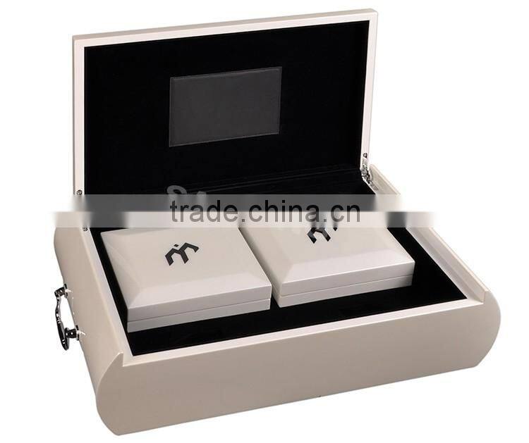 OEM white perfume packaging packing wooden box for cosmetic product