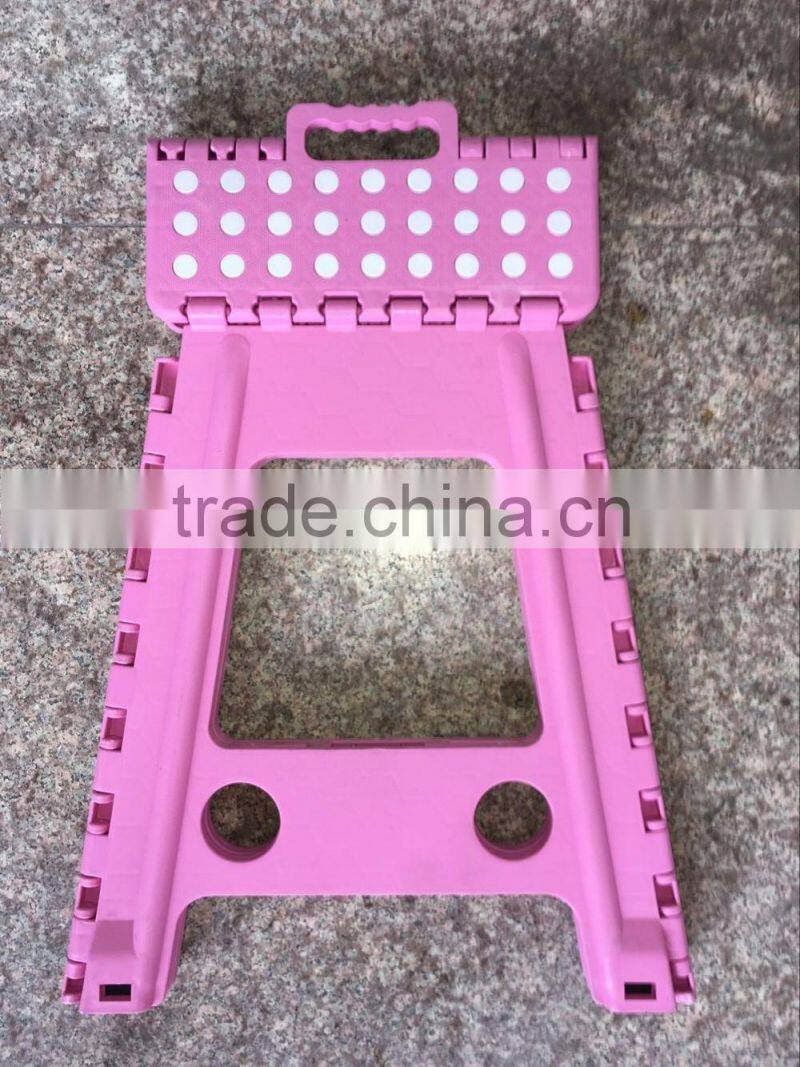 cheap plastic folding chair