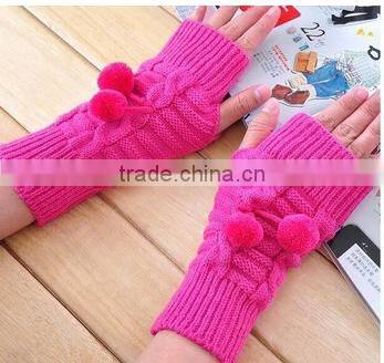 Long Cuff Kids Ski Gloves Mittens in Pink And Grey