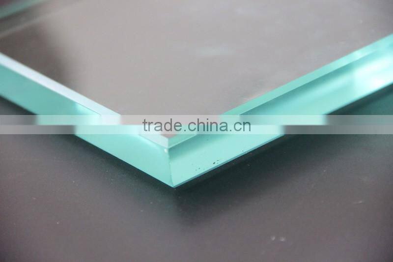 Lastest product clear/ultra clear/low iron tempered glass for decoration