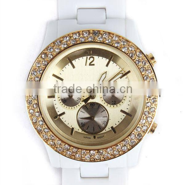 Hotsale colors silicone womens fashion watch waterproof quartz watch