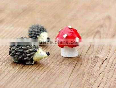 cy307 Miniature DIY Fairy Garden Accessories 3pcs/set,two hedgehog and one mushroom