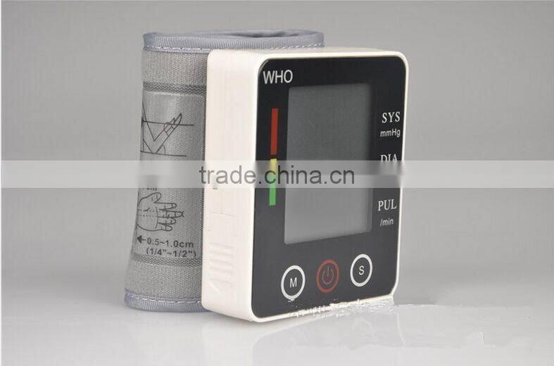 Hot-selling Simple Digital Blood Pressure Motitor Portable Wrist Professional Automatic Blood Pressure Monitor