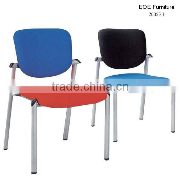 Stacking arm chair with wheels Z6325W