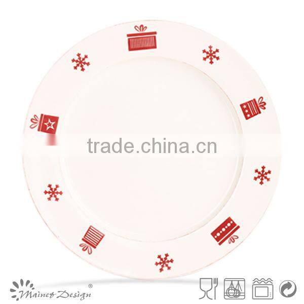 Ceramic christmas plate with holiday design
