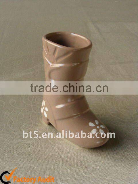 9 inch shoe shape ceramic vases