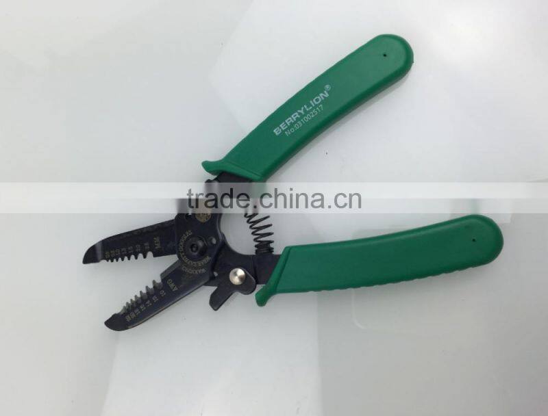 Berrylion High Carbon Steel 7 in 1 Wire Stripper cutting range from 0.6-2.6mm wire stripper