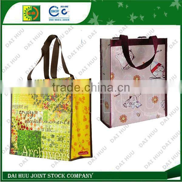 Laminated polypropylence bag, fashion bag and shopping woven bag