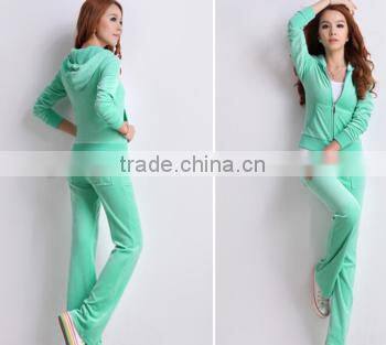 wholesale sportswear casual design slim women yoga sportswear with velvet fabric,running wear sets with hood for women velvet