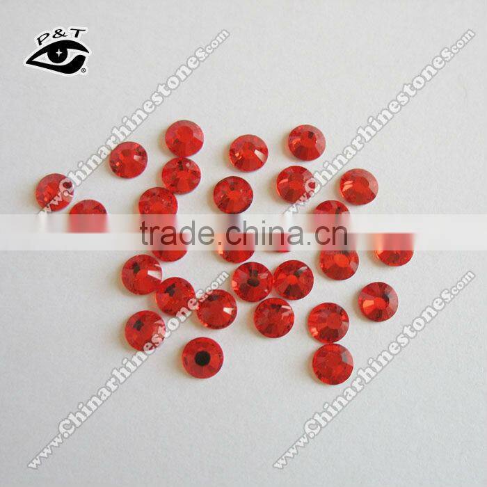 Flat back machine cut Lt siam ss16 4mm crystal for clothing dresses shoes